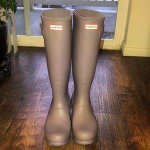 NWOT Original Tall Hunter Rain boots